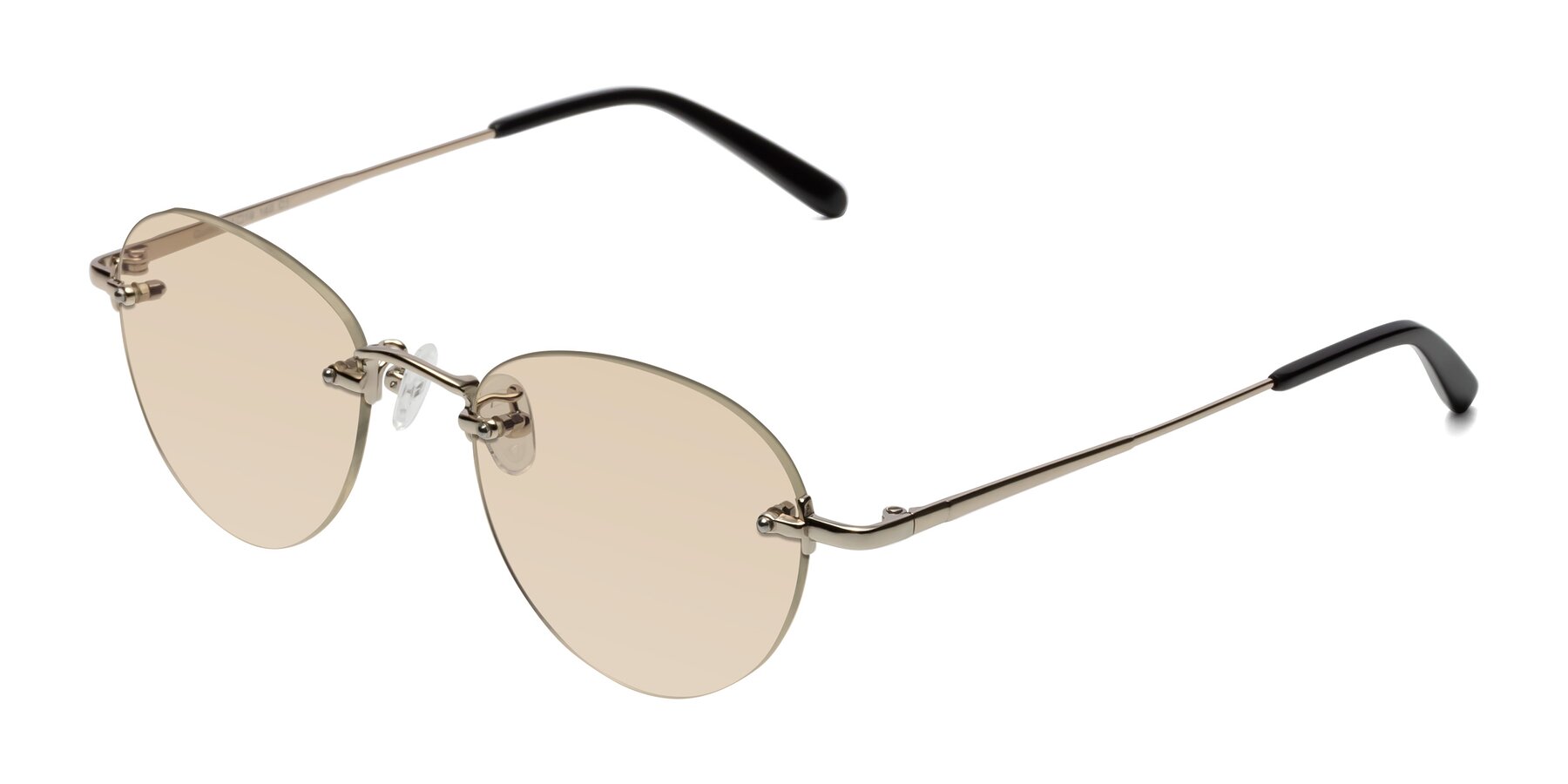 Angle of Quinn in Light Gold with Light Brown Tinted Lenses