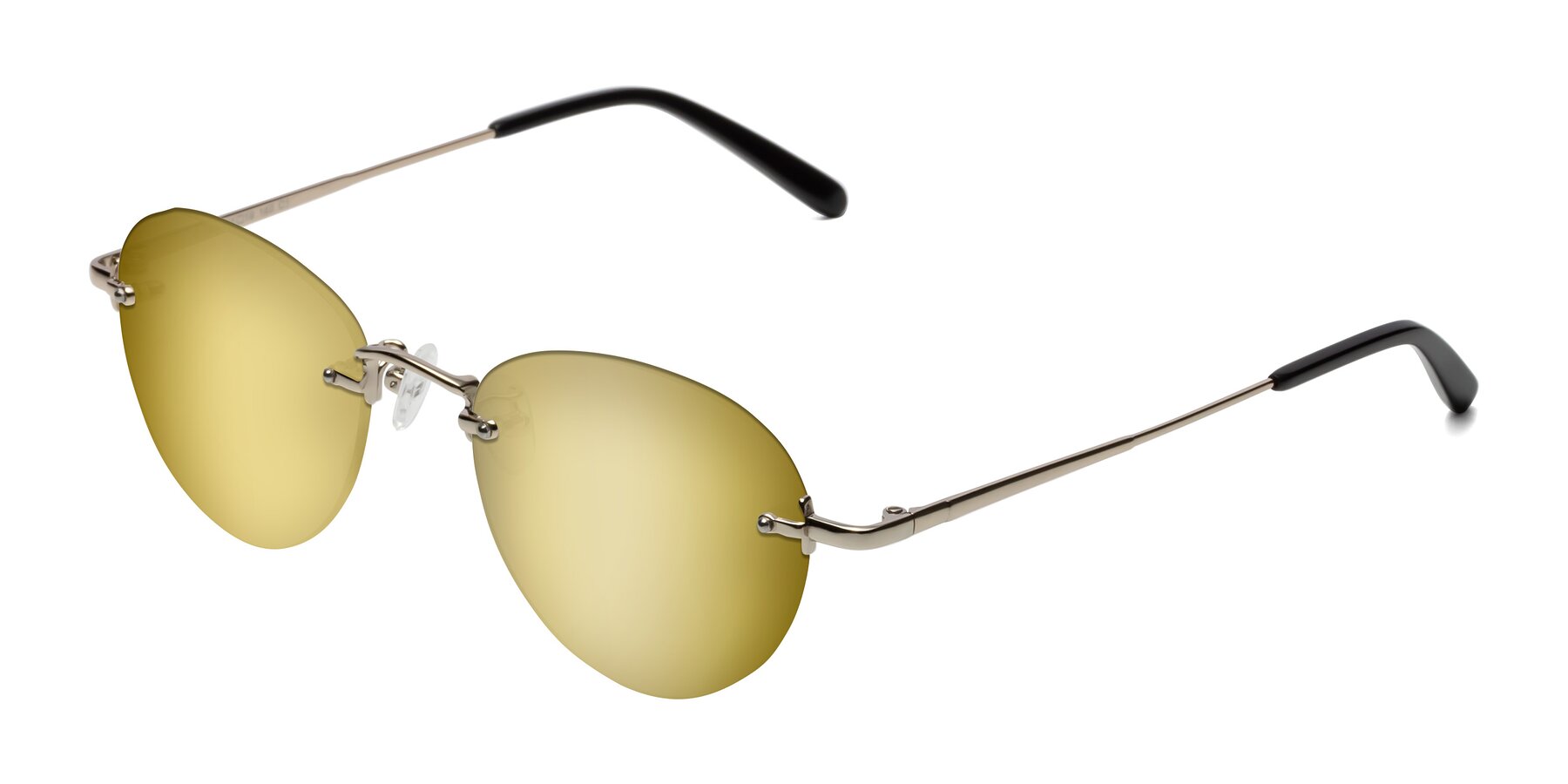 Angle of Quinn in Light Gold with Gold Mirrored Lenses