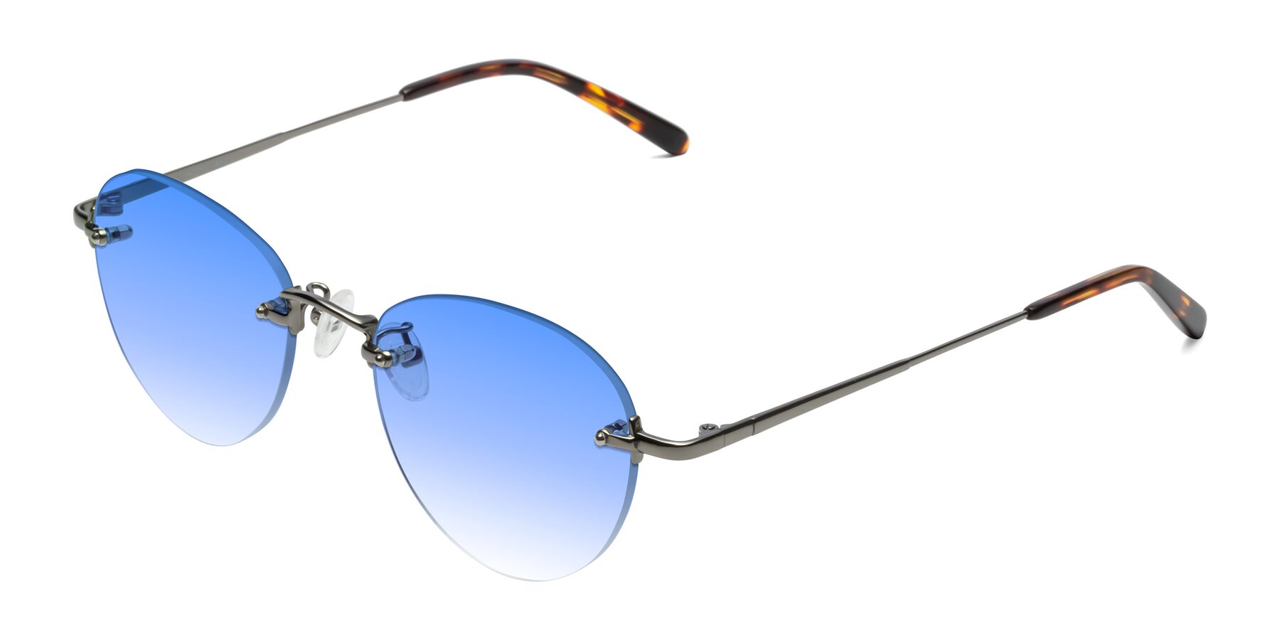 Angle of Quinn in Gunmetal with Blue Gradient Lenses