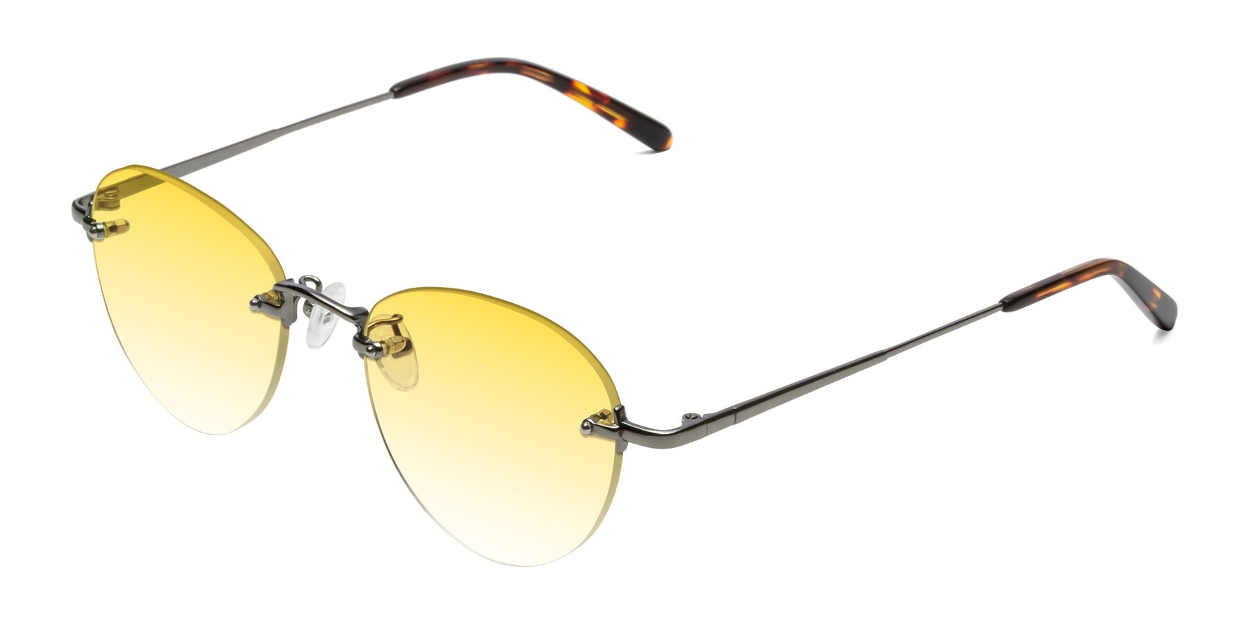 Angle of Quinn in Gunmetal with Yellow Gradient Lenses