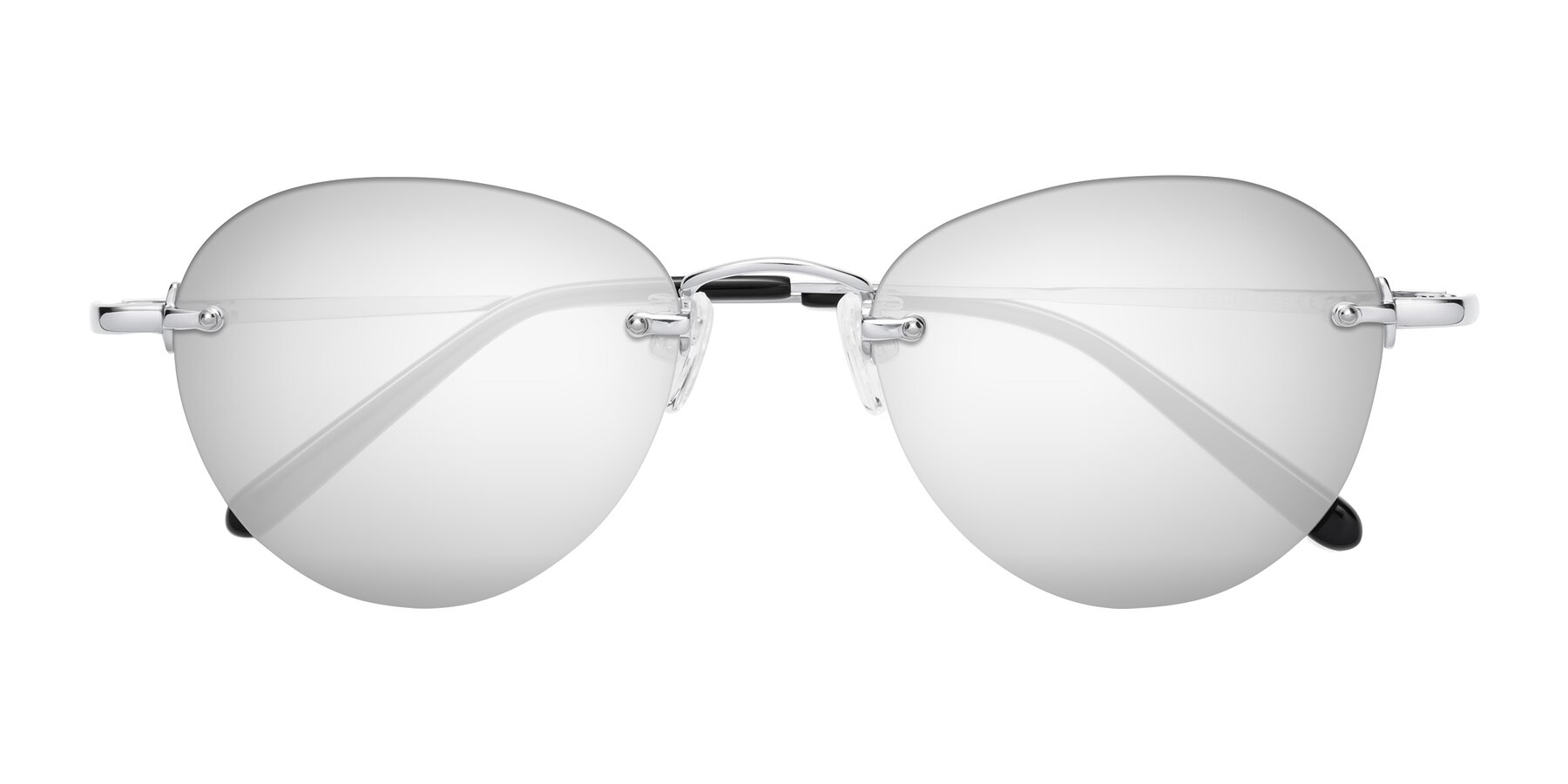 Folded Front of Quinn in Silver with Silver Mirrored Lenses