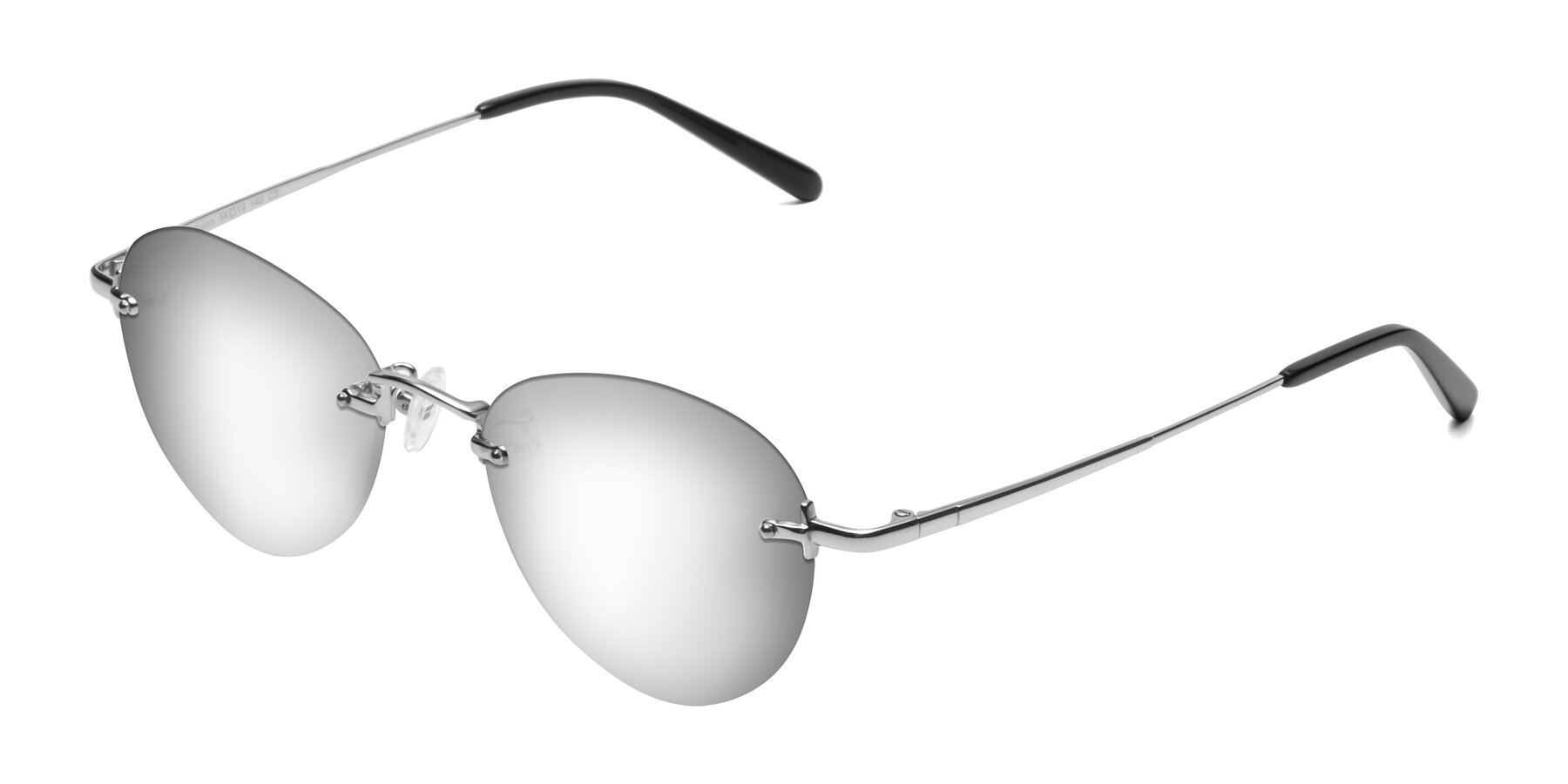 Angle of Quinn in Silver with Silver Mirrored Lenses