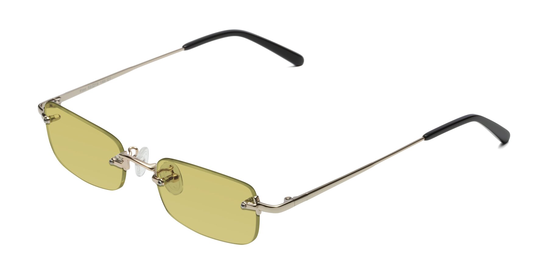 Angle of Finn in Light Gold with Medium Champagne Tinted Lenses