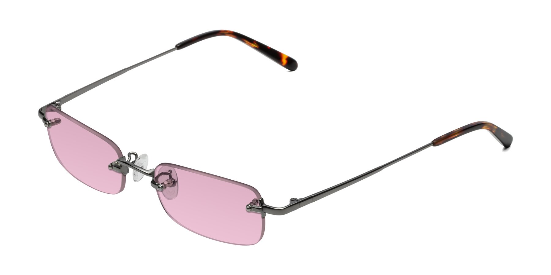 Angle of Finn in Gunmetal with Light Wine Tinted Lenses