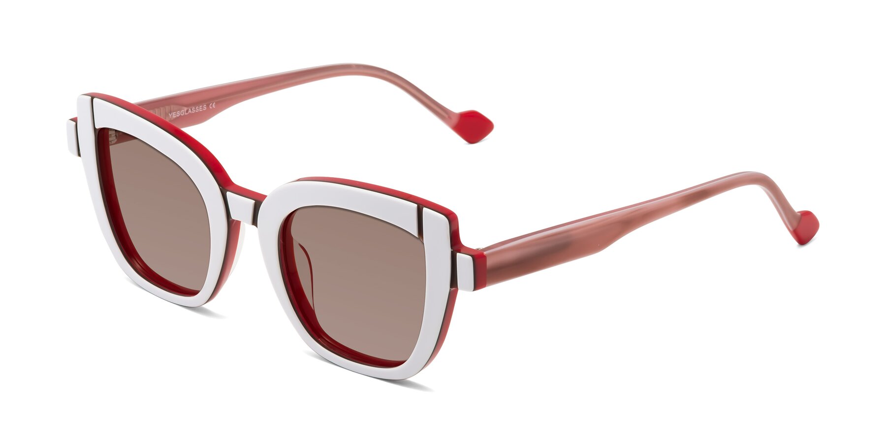 Angle of Sato in White-Red with Medium Brown Tinted Lenses