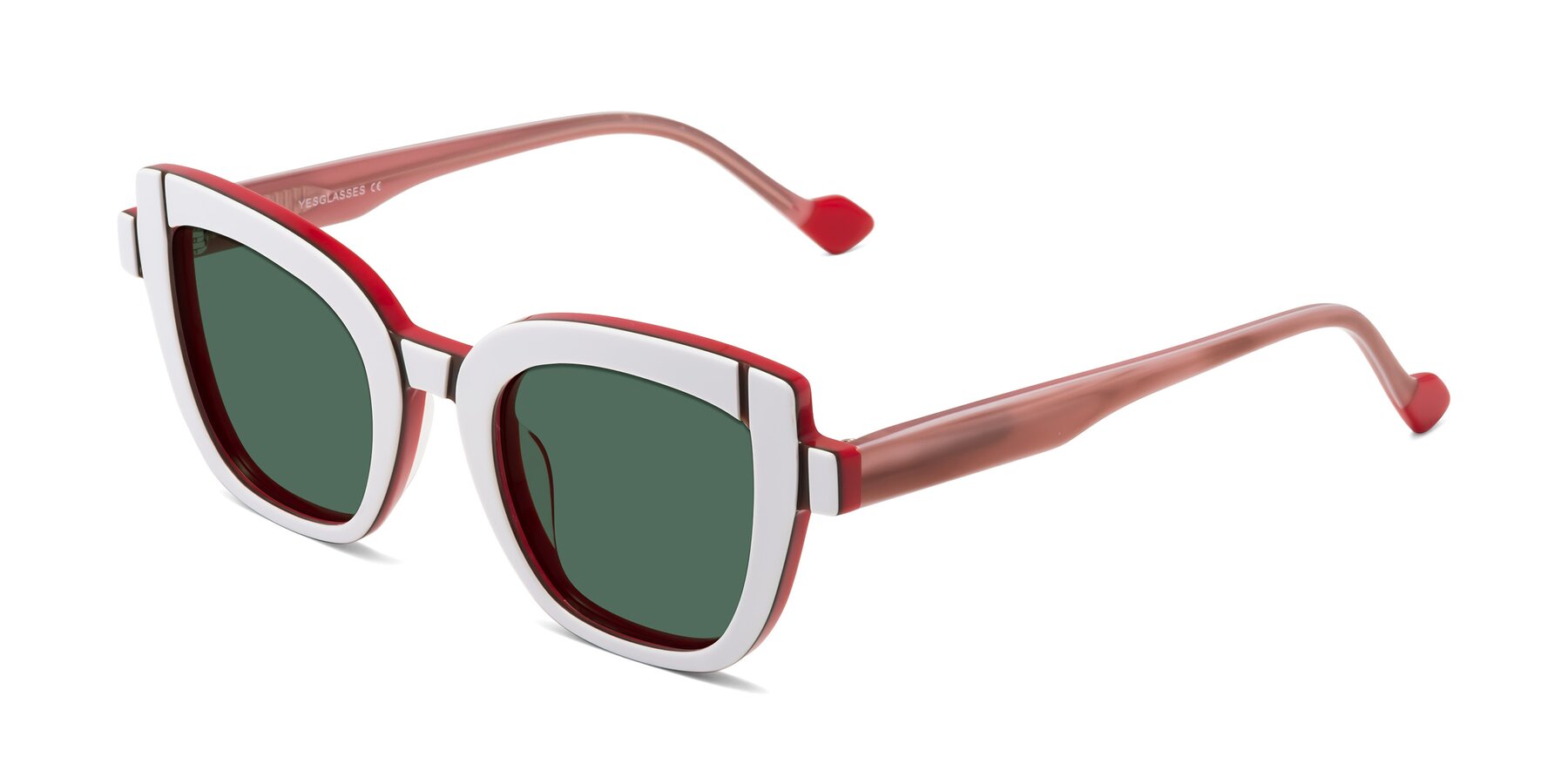 Angle of Sato in White-Red with Green Polarized Lenses