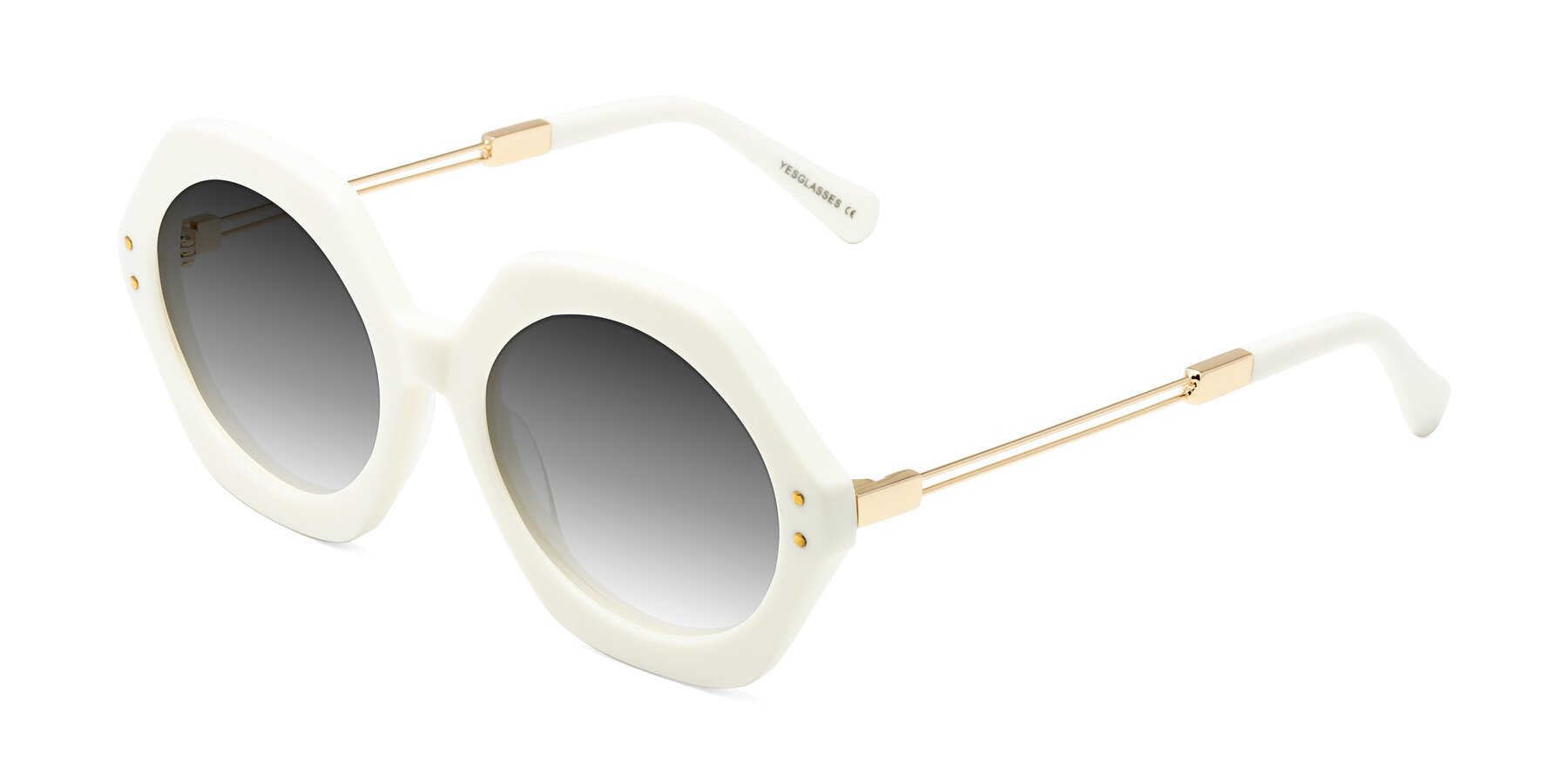 Angle of Skye in Ivory with Gray Gradient Lenses