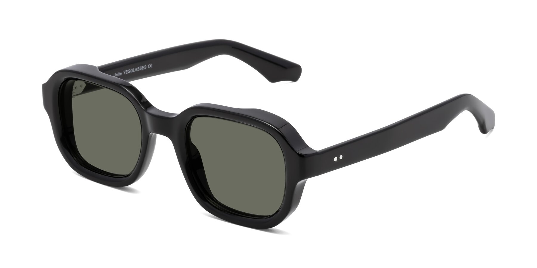 Angle of Unite in Black with Gray Polarized Lenses