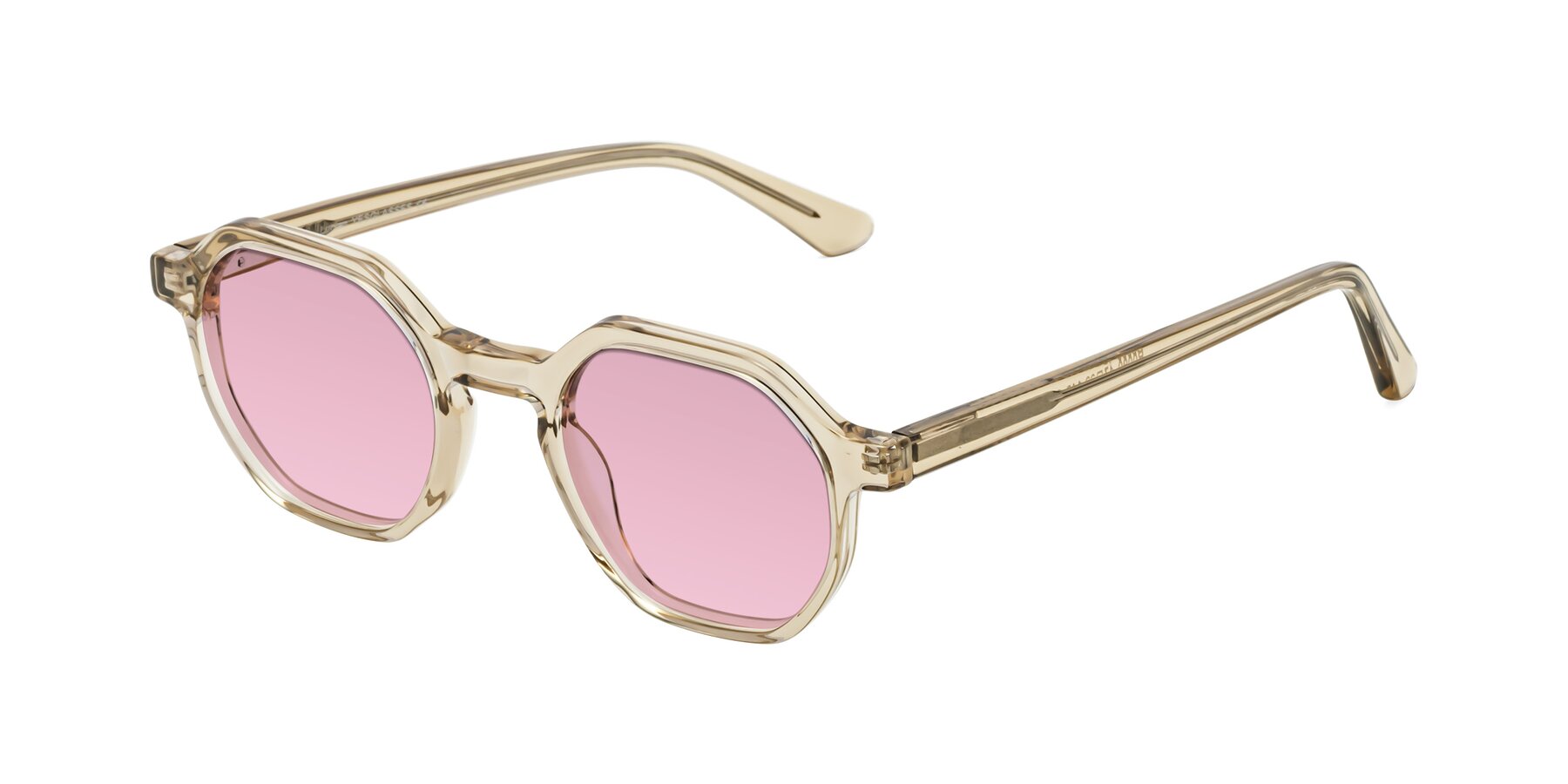 Angle of Lucian in Champagne with Light Wine Tinted Lenses