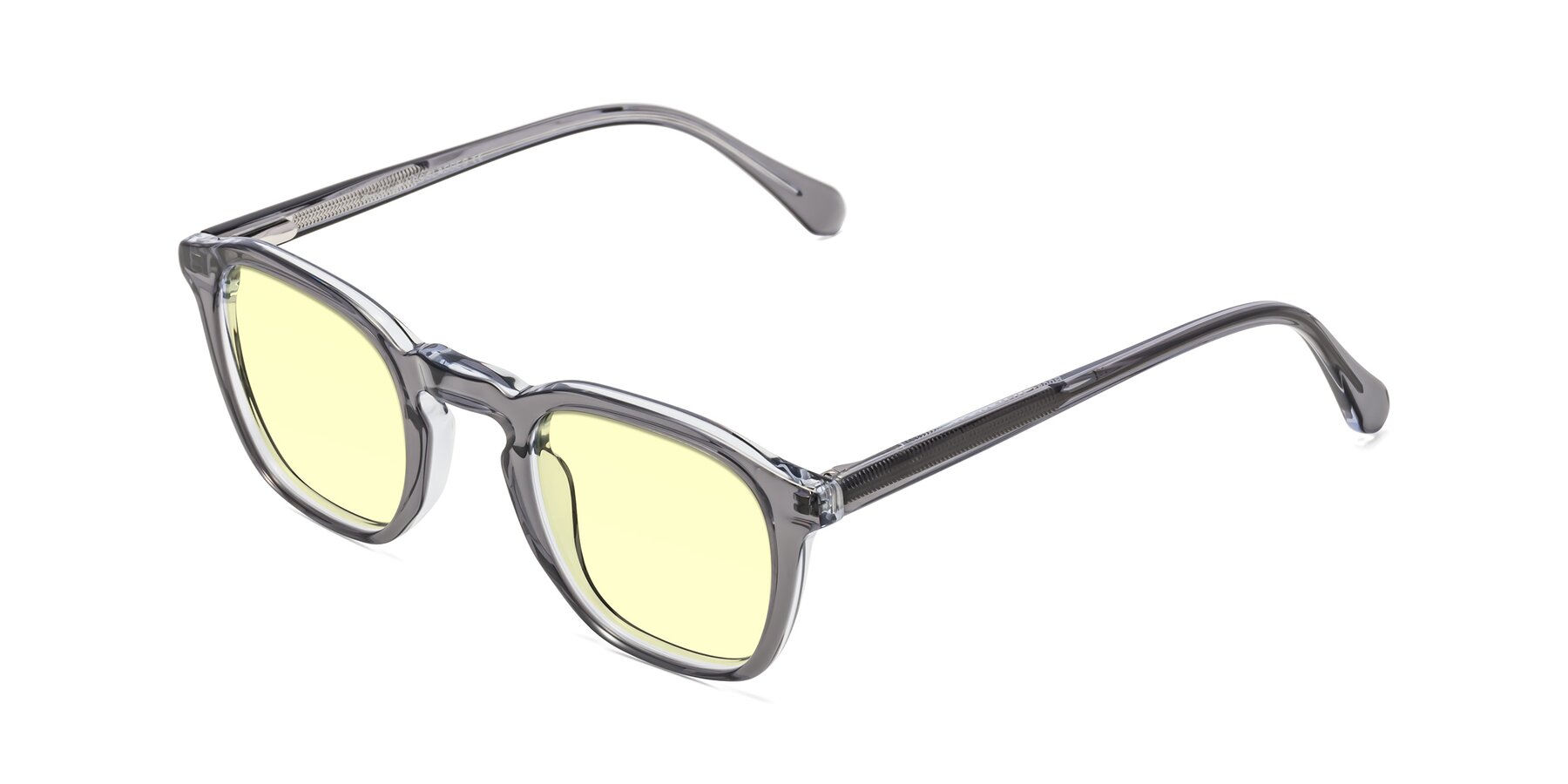 Angle of Producer in Transparent Gray with Light Yellow Tinted Lenses