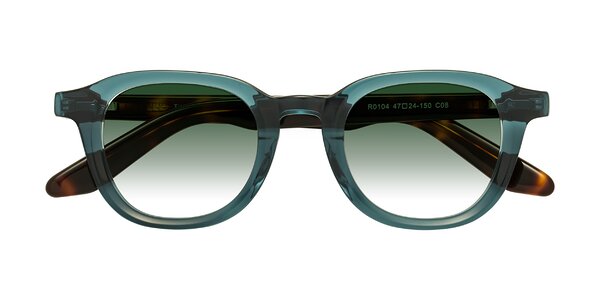 Front of Titus in Peacock / Tortoise