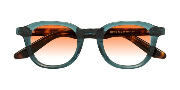 Front of Titus in Peacock / Tortoise