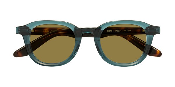 Front of Titus in Peacock / Tortoise