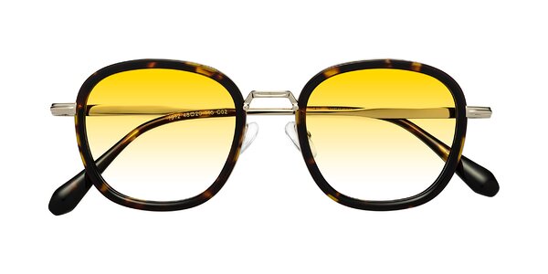 Front of Vista in Tortoise / Light Gold