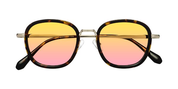 Front of Vista in Tortoise / Light Gold