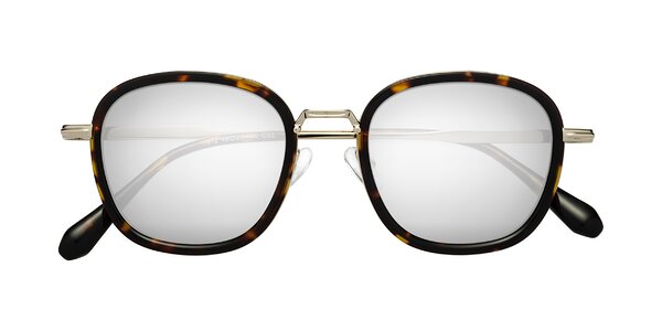 Front of Vista in Tortoise / Light Gold