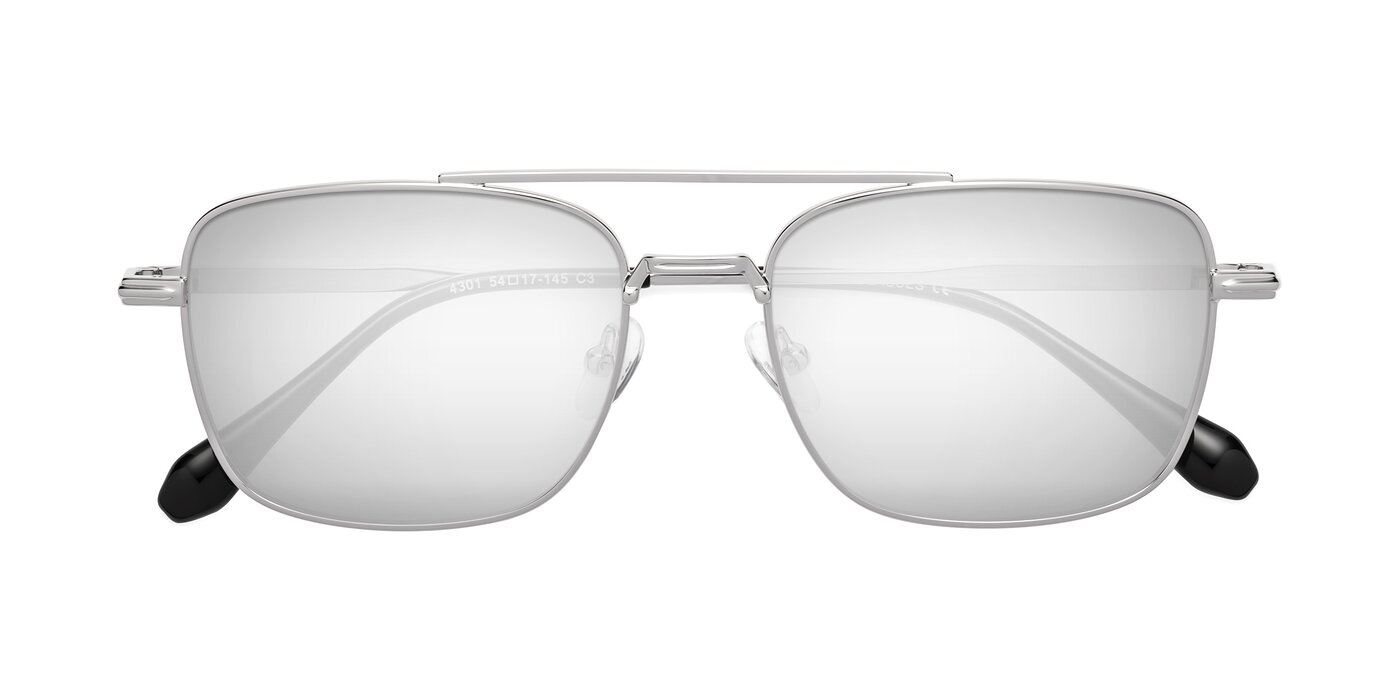 Dash - Silver Flash Mirrored Sunglasses