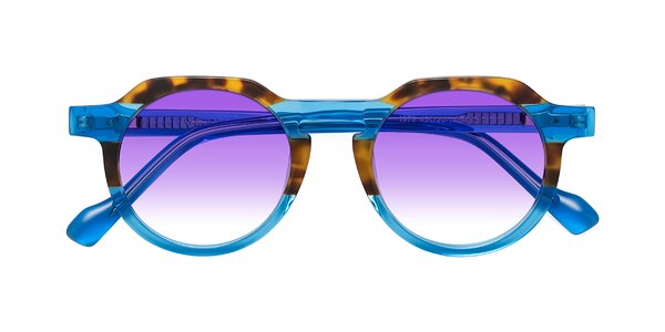 Front of Vesper in Tortoise / Blue