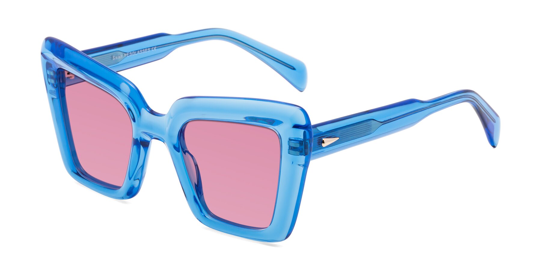 Angle of Swan in Crystal Blue with Medium Wine Tinted Lenses