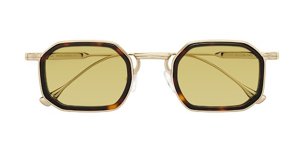 Front of Fresh in Tortoise / Gold