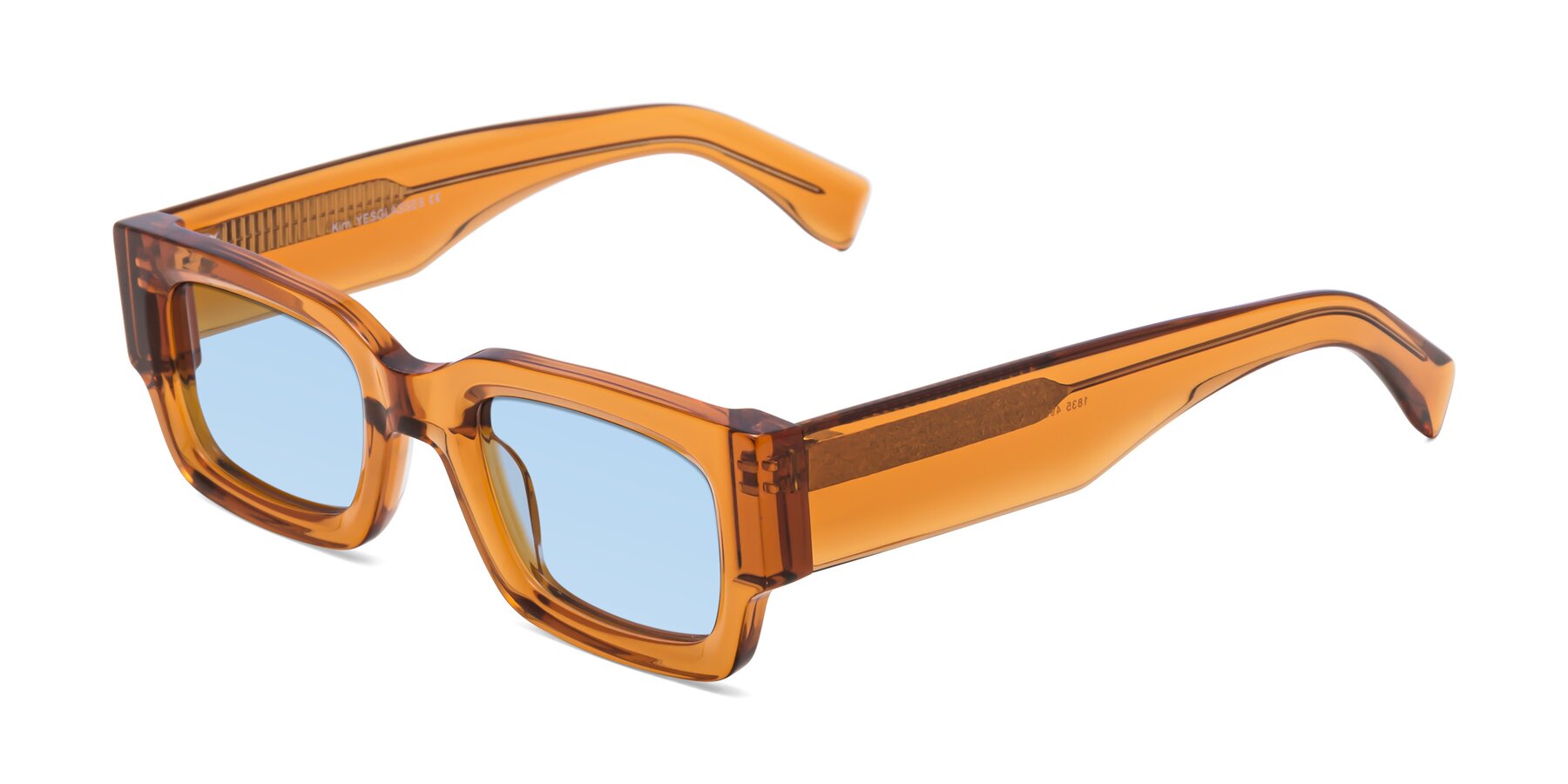 Angle of Kirn in Maple Syrup with Light Blue Tinted Lenses