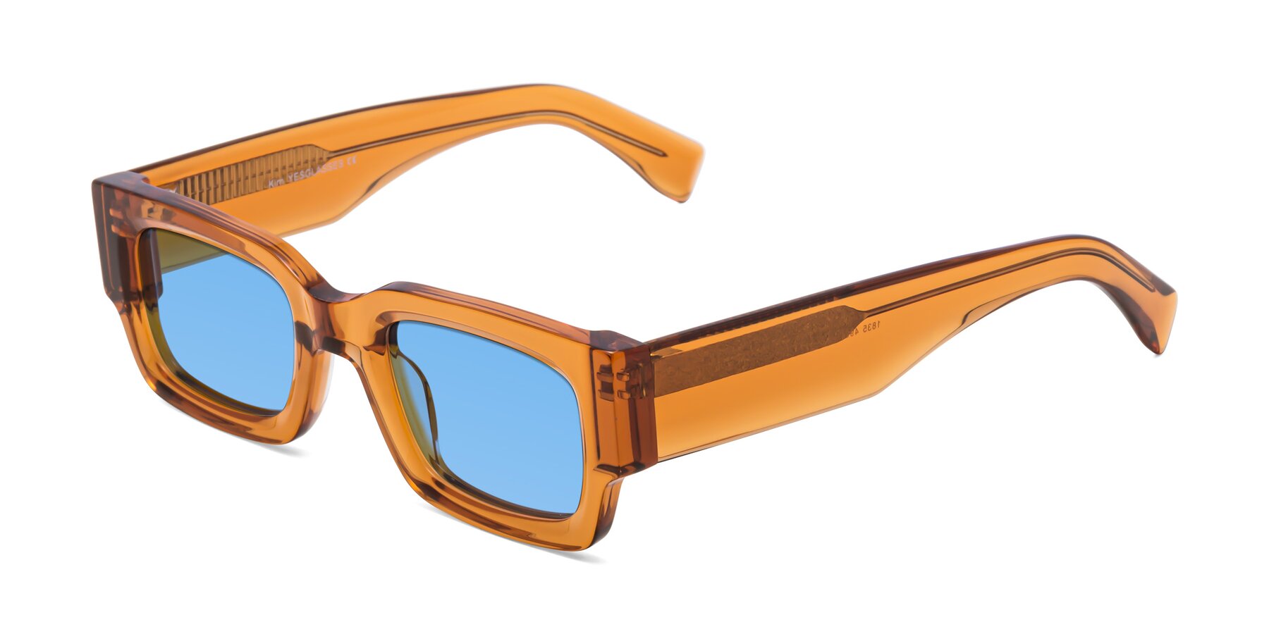 Angle of Kirn in Maple Syrup with Medium Blue Tinted Lenses