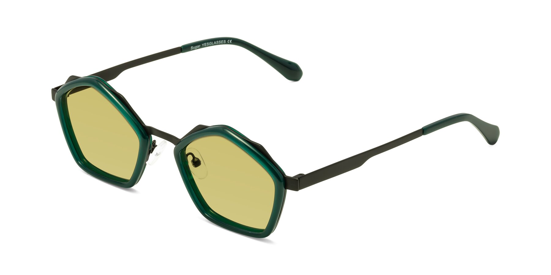 Angle of Sugar in Jade-Black with Medium Champagne Tinted Lenses