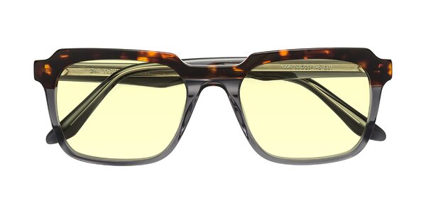 Front of Zell in Tortoise/Gray