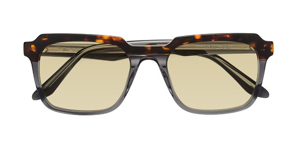 Front of Zell in Tortoise/Gray