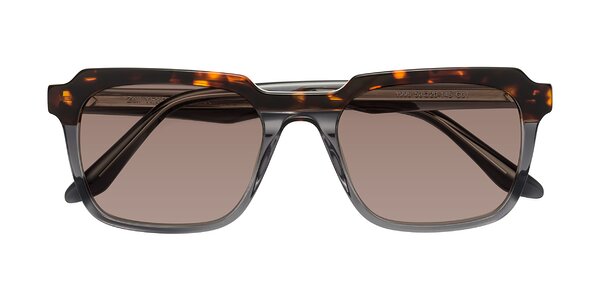 Front of Zell in Tortoise/Gray