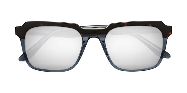 Front of Zell in Tortoise / Blue