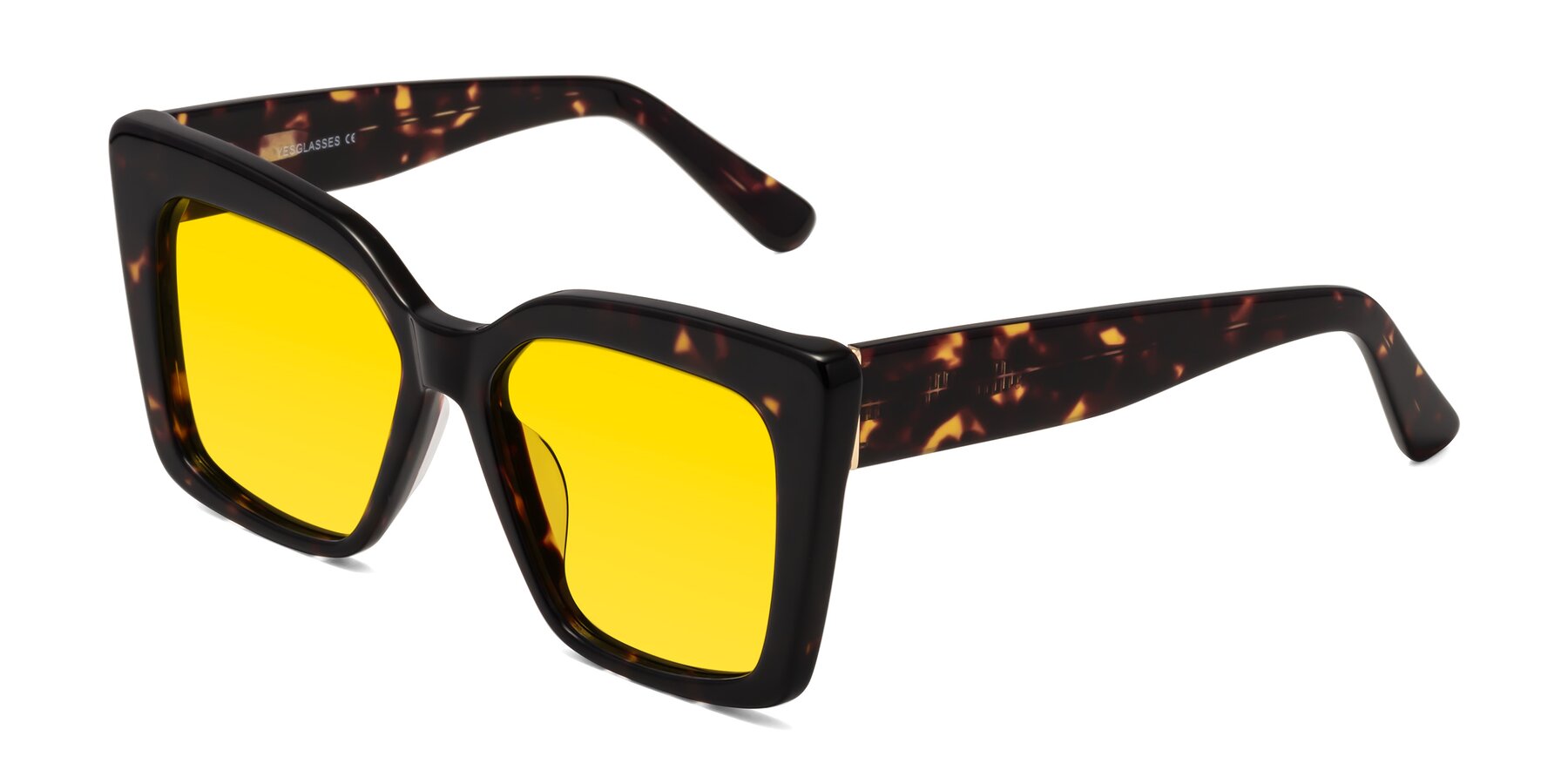 Angle of Hagen in Tortoise with Yellow Tinted Lenses