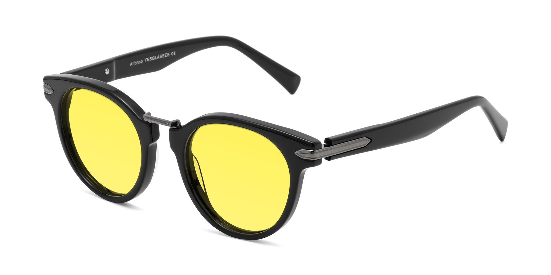 Angle of Alfonso in Black with Medium Yellow Tinted Lenses