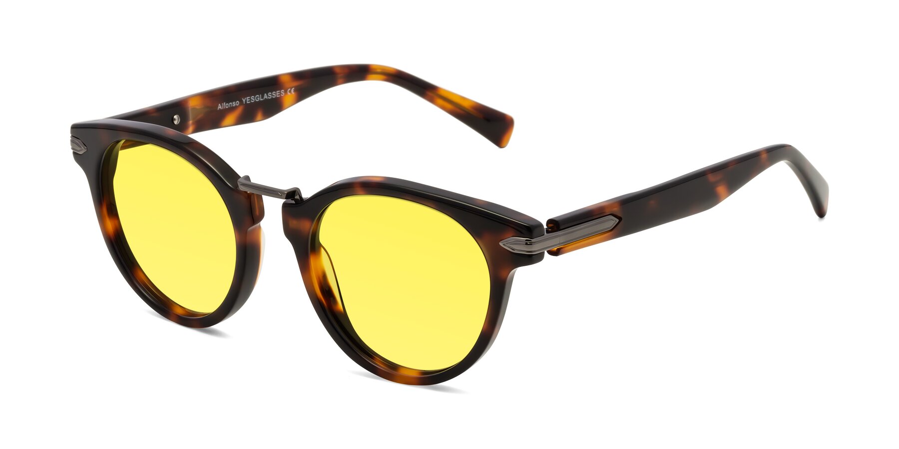 Angle of Alfonso in Tortoise with Medium Yellow Tinted Lenses
