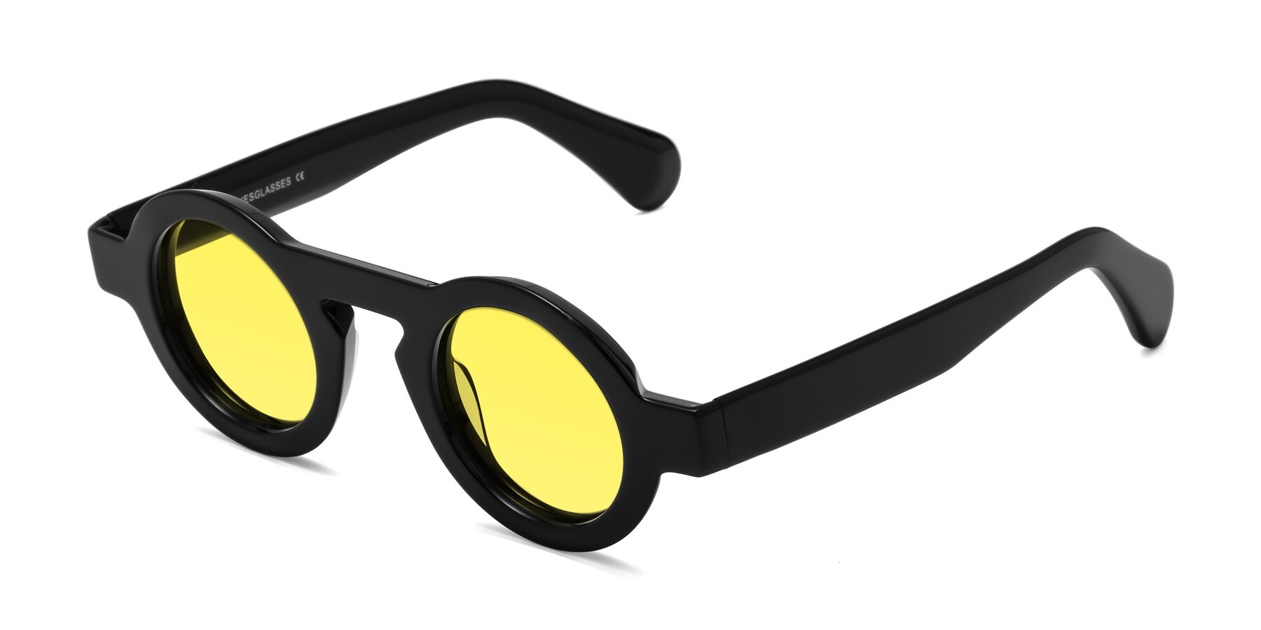 Angle of Oboe in Black with Medium Yellow Tinted Lenses