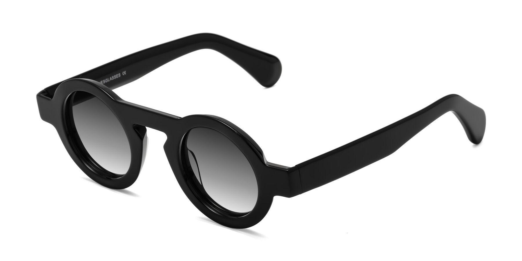 Angle of Oboe in Black with Gray Gradient Lenses