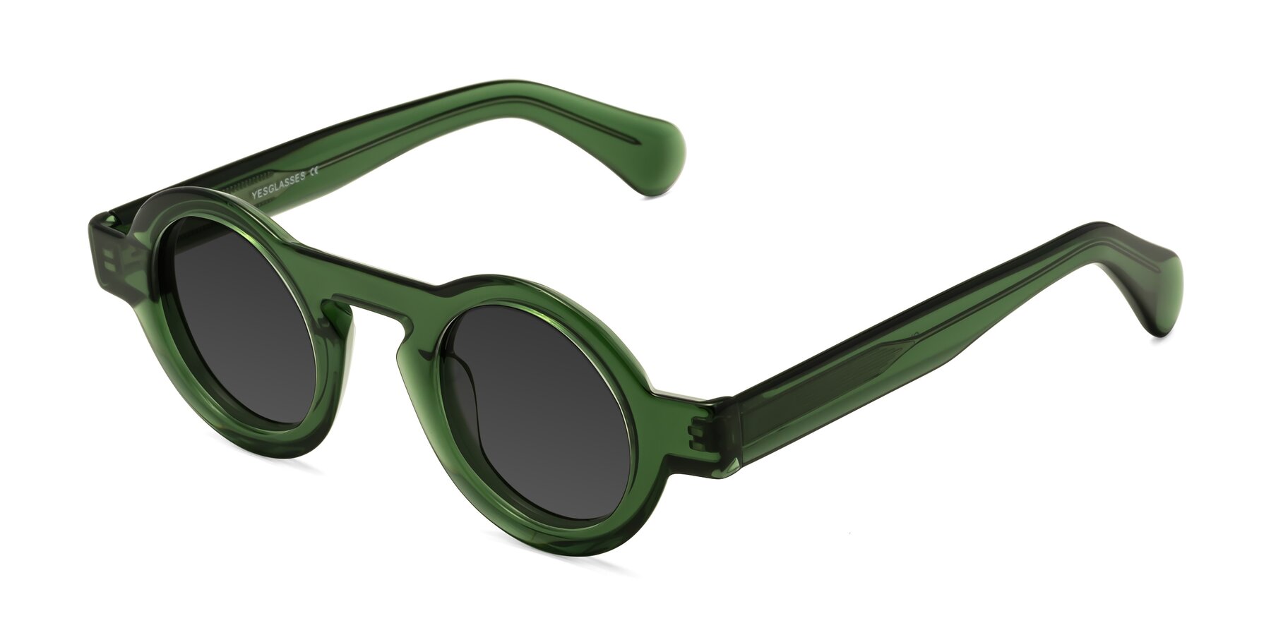 Angle of Oboe in Jade Green with Gray Tinted Lenses