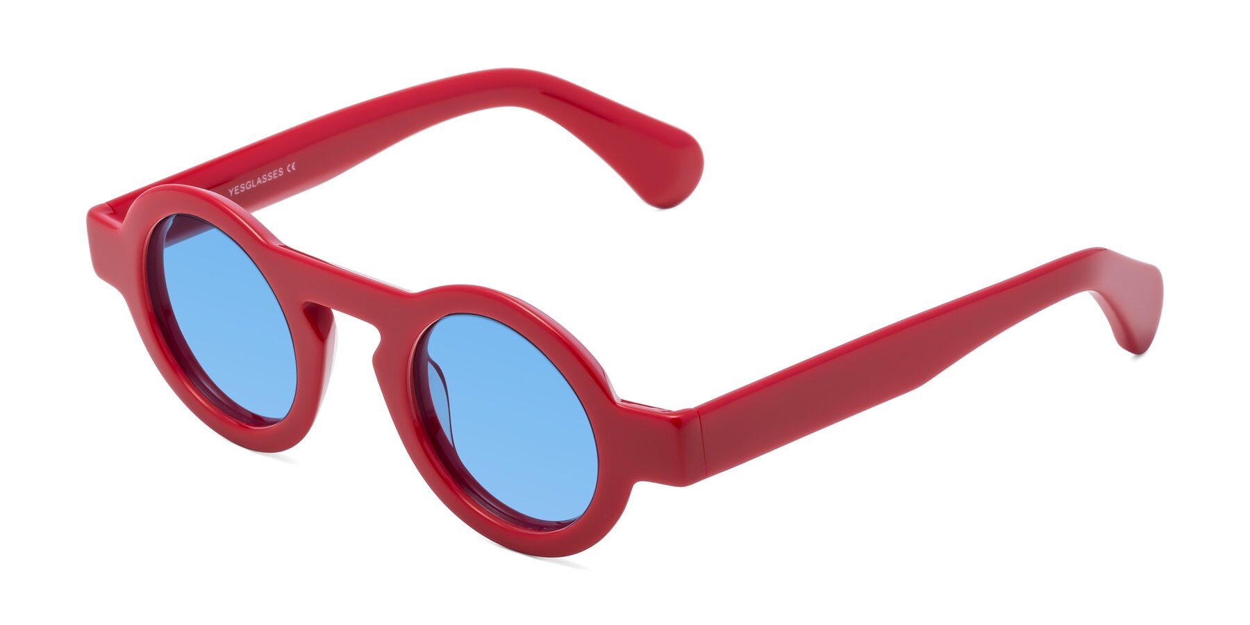 Angle of Oboe in Red with Medium Blue Tinted Lenses