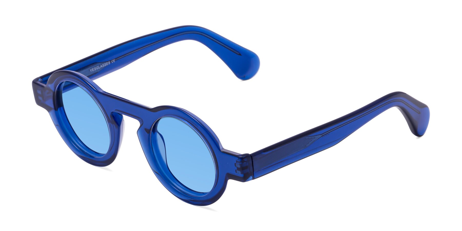 Angle of Oboe in Blue with Medium Blue Tinted Lenses