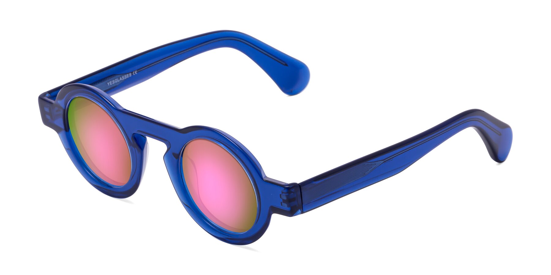 Angle of Oboe in Blue with Pink Mirrored Lenses