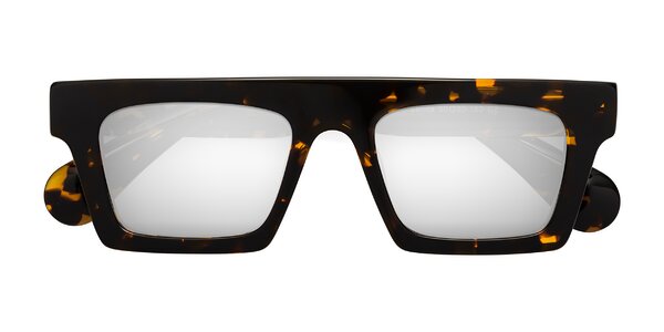 Front of Senda in Tortoise