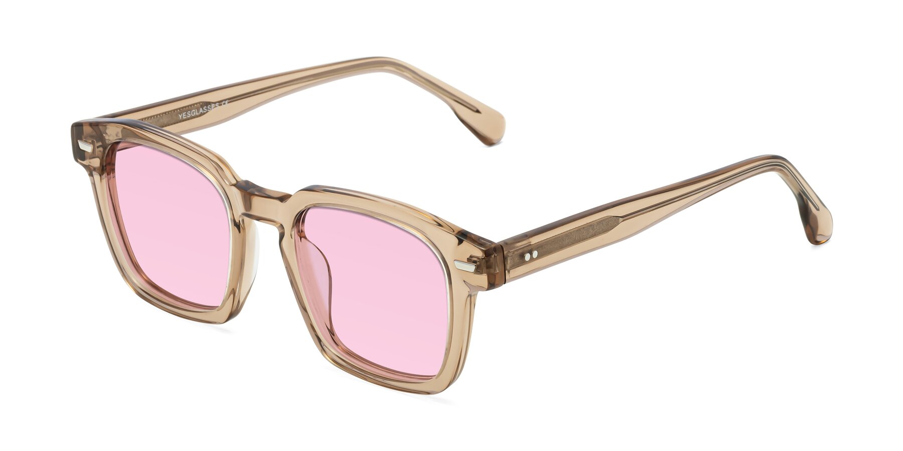 Angle of Finesse in Champagne with Light Pink Tinted Lenses