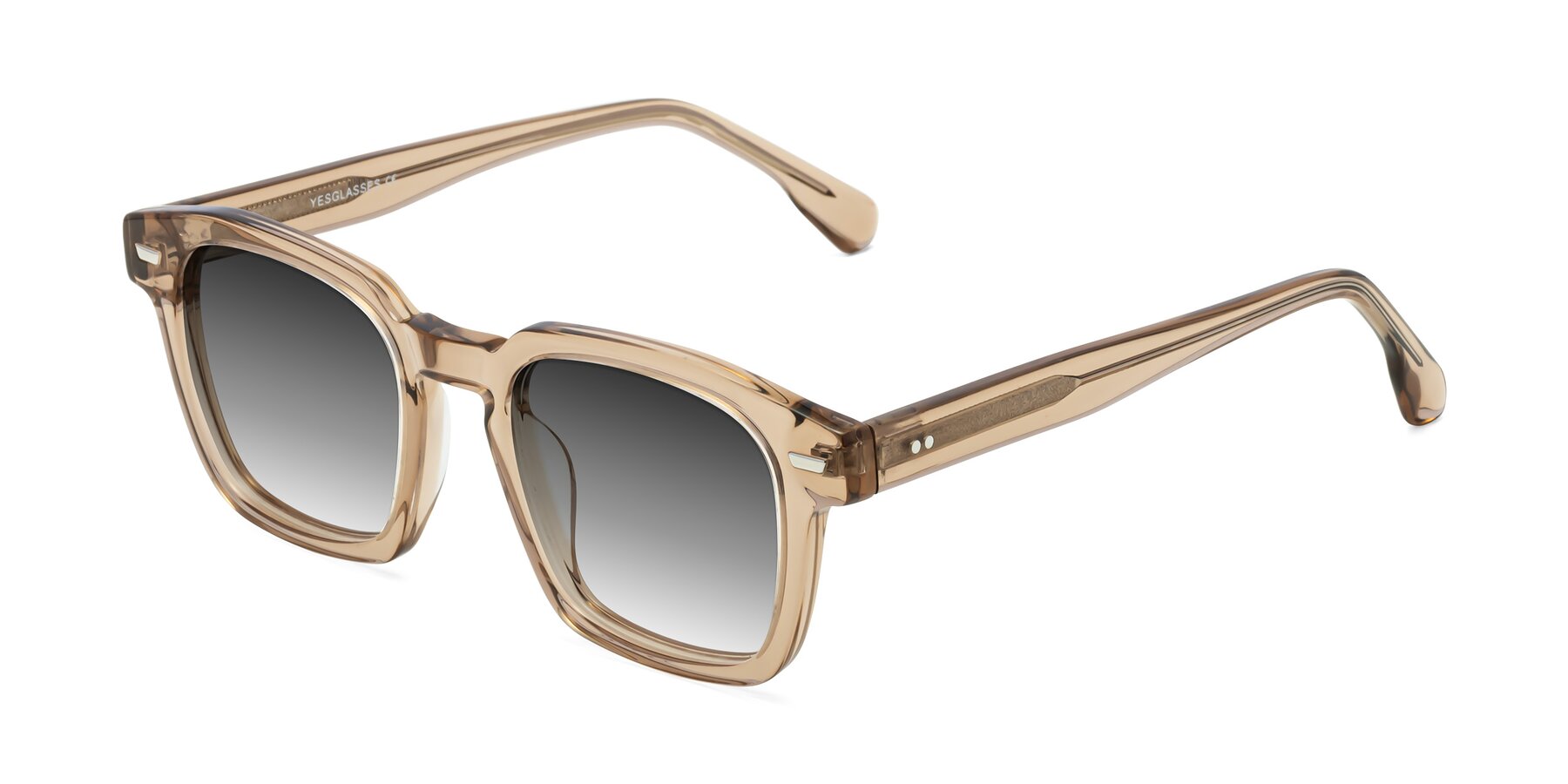 Angle of Finesse in Champagne with Gray Gradient Lenses