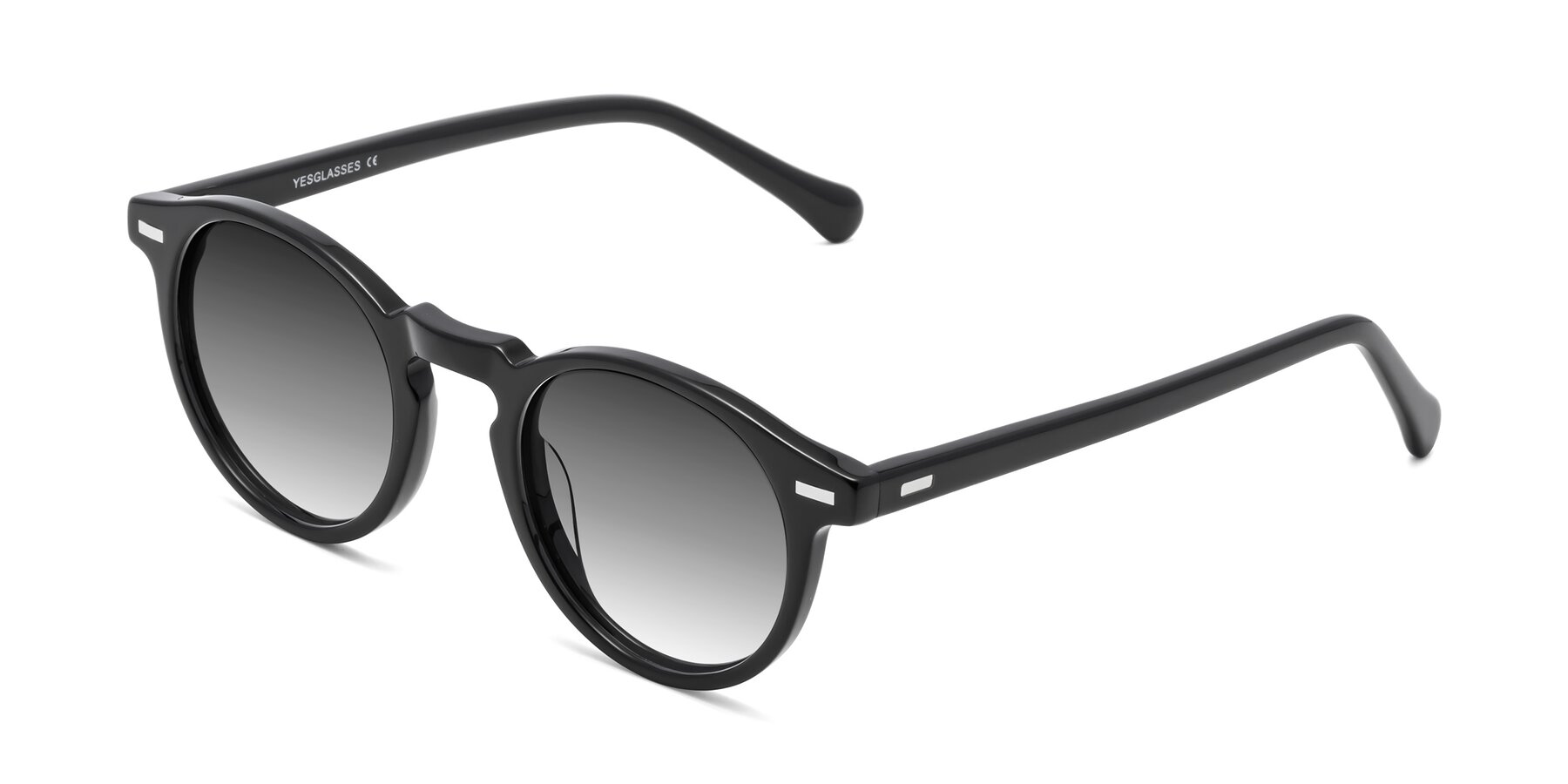 Angle of Anchorage in Black with Gray Gradient Lenses