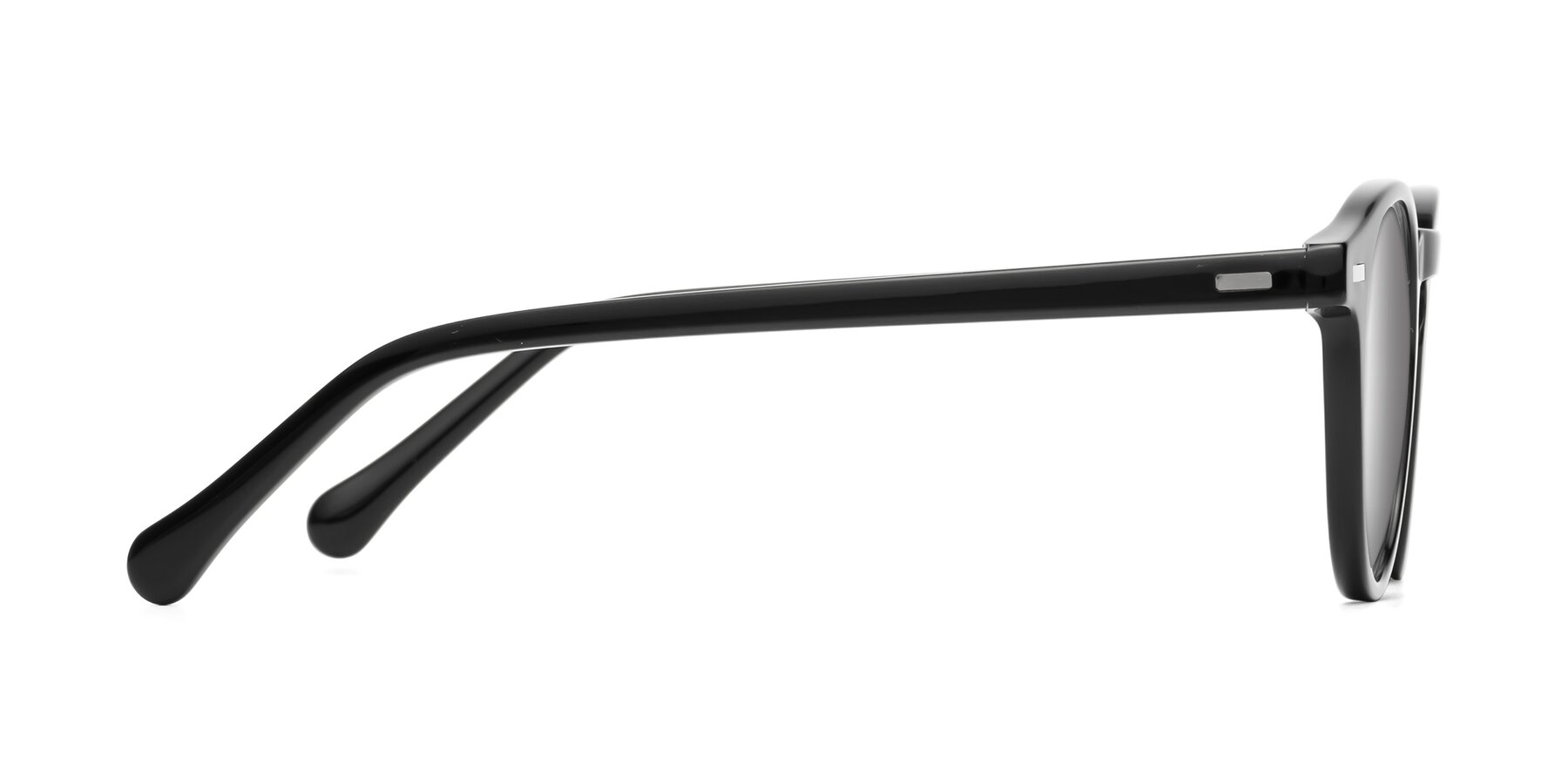 Side of Anchorage in Black with Silver Mirrored Lenses