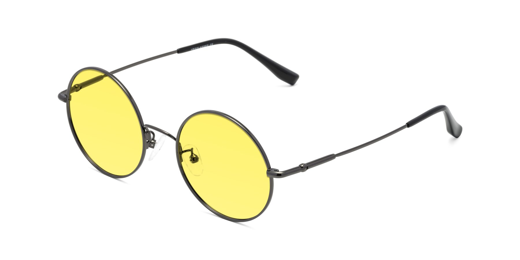Angle of Belly in Gunmetal with Medium Yellow Tinted Lenses