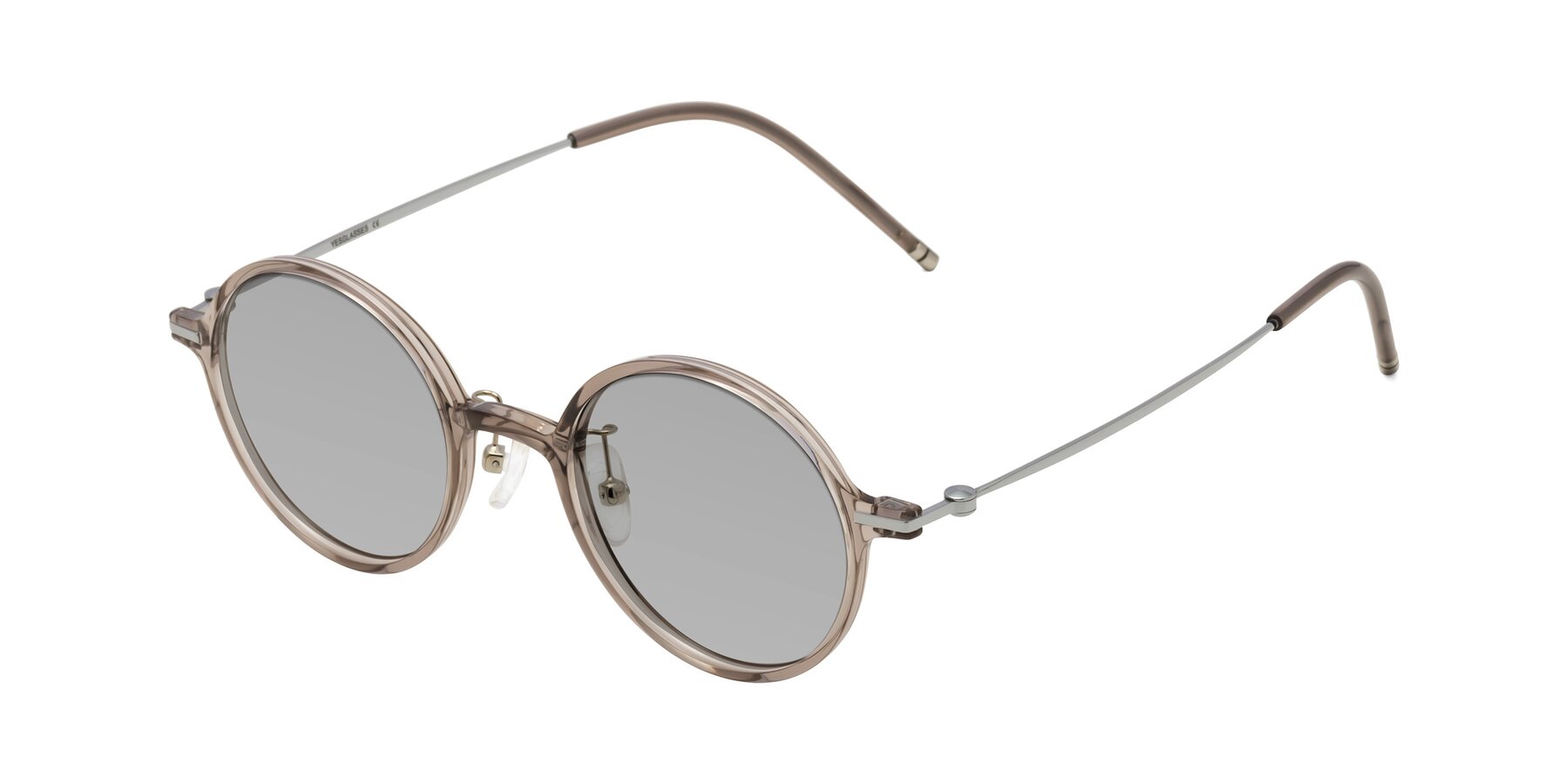 Angle of Cicero in Earl Gray with Light Gray Tinted Lenses