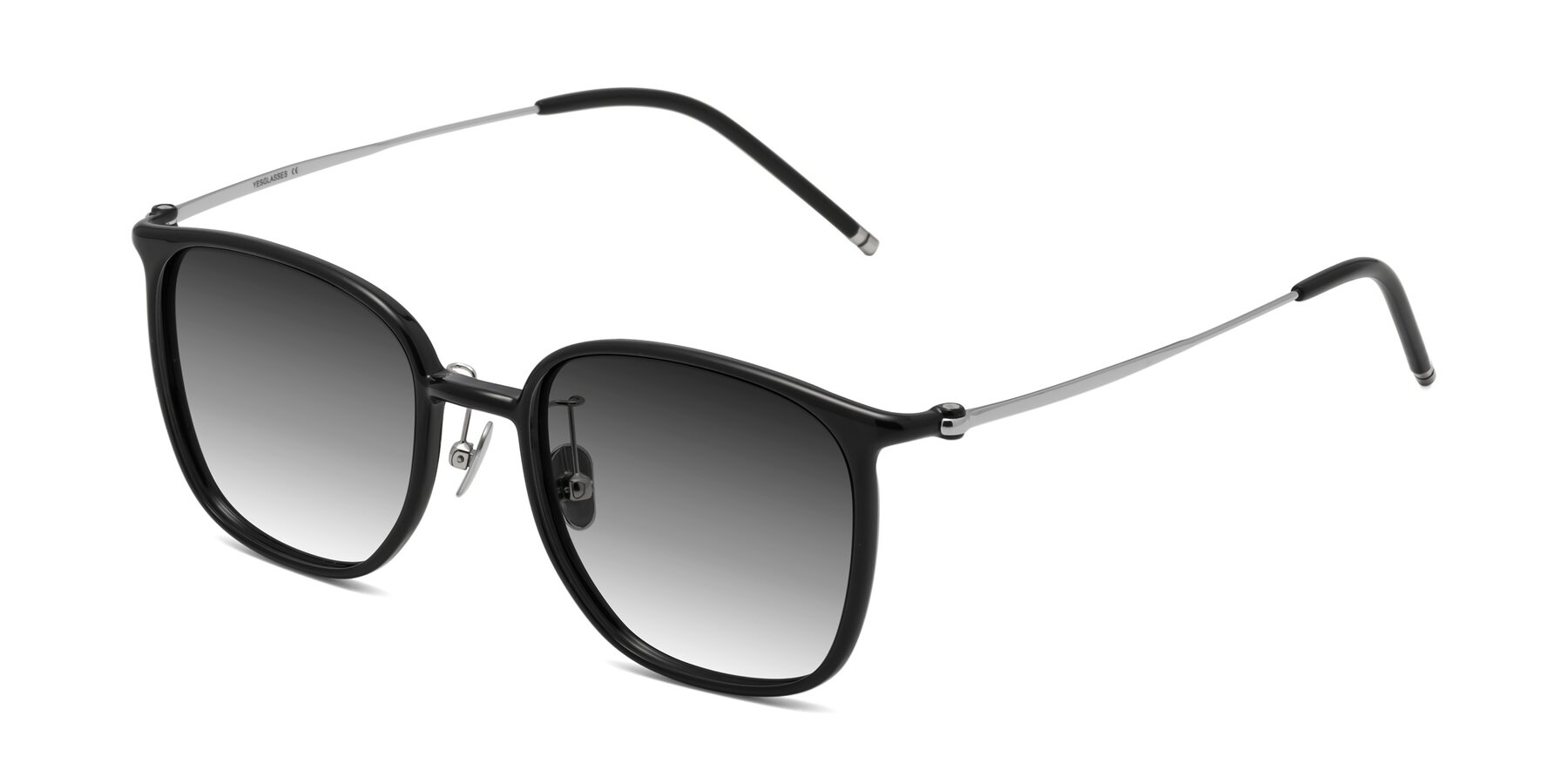 Angle of Manlius in Black with Gray Gradient Lenses