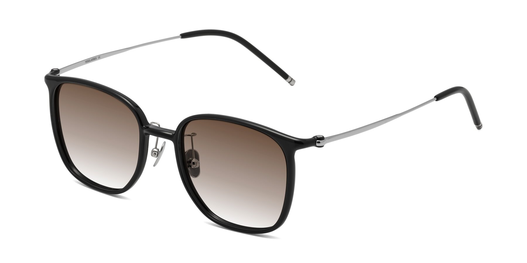 Angle of Manlius in Black with Brown Gradient Lenses