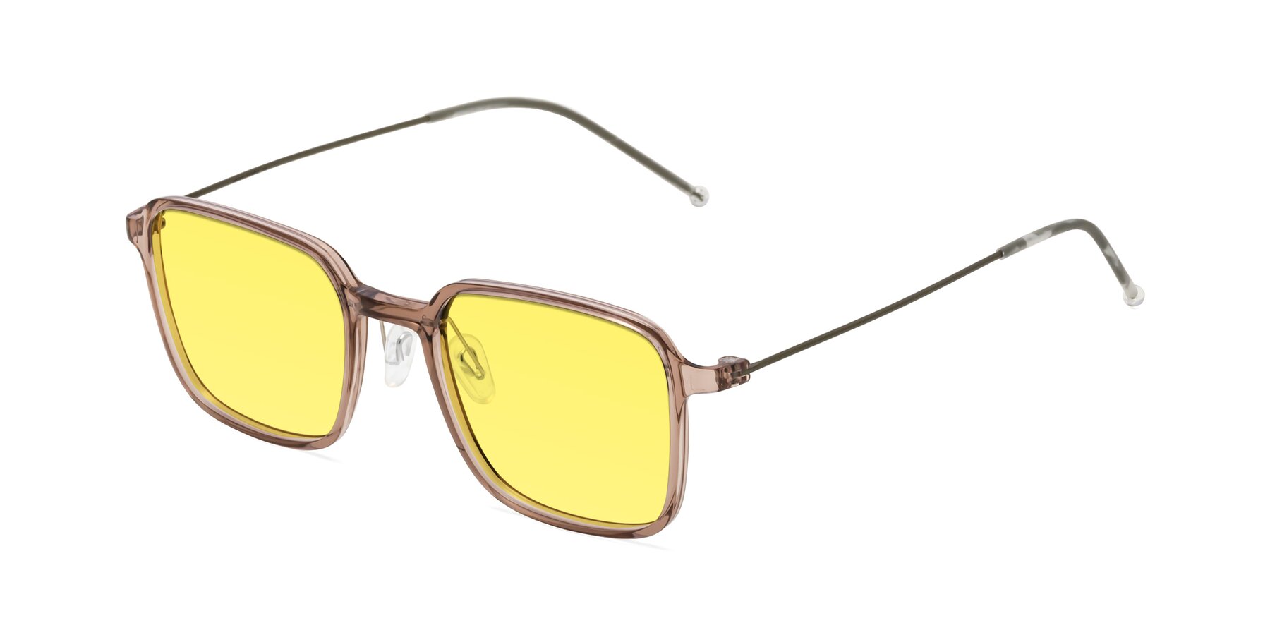 Angle of Pompey in Faded Rose with Medium Yellow Tinted Lenses